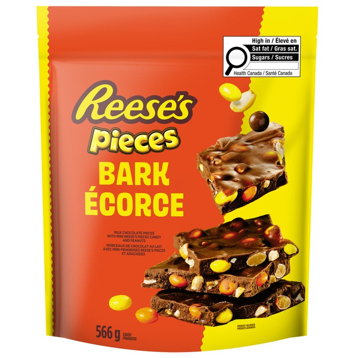 Reese's Pieces Milk Chocolate Pieces Bark, 566 g